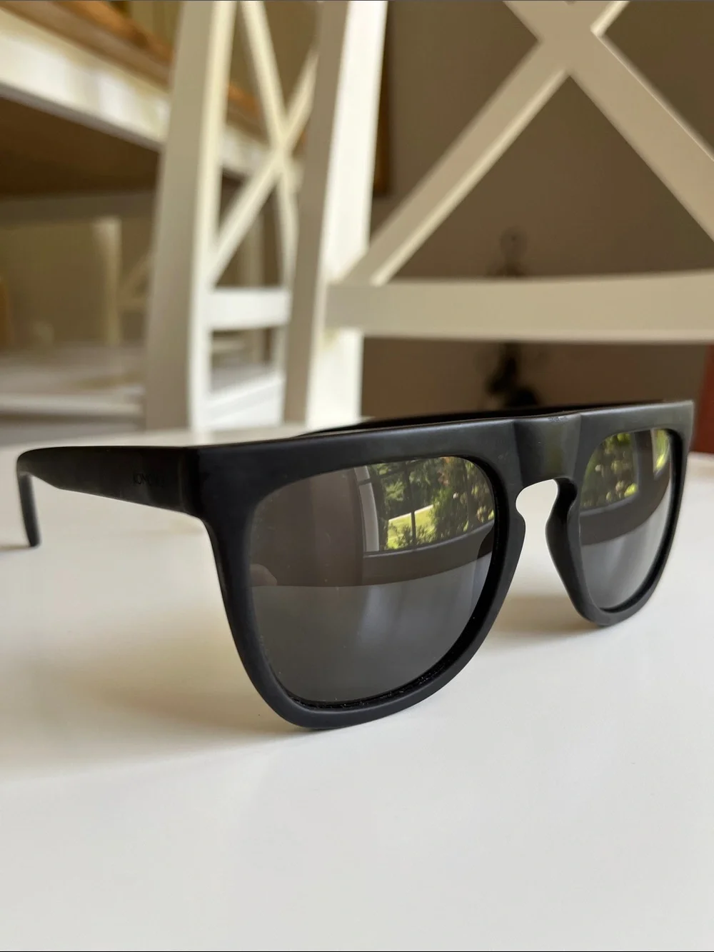 Komono the Bennet sunglasses, unisex, Glossy Black